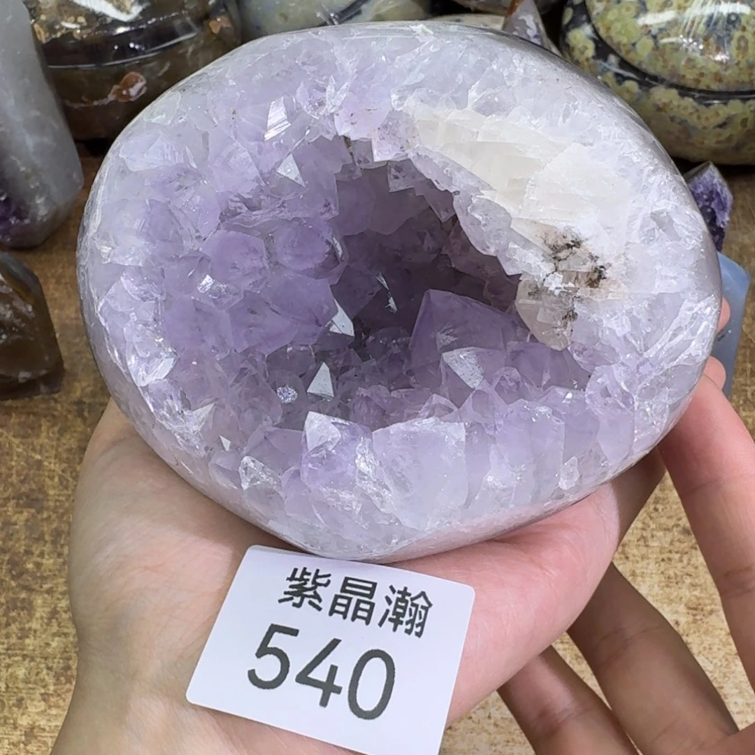 未镶嵌水晶大型摆件（非配饰）