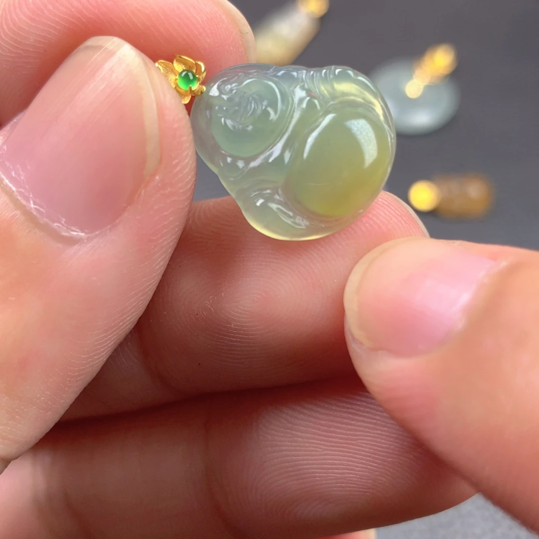 【闪购商品】颈饰18K金镶嵌翡翠翡翠
