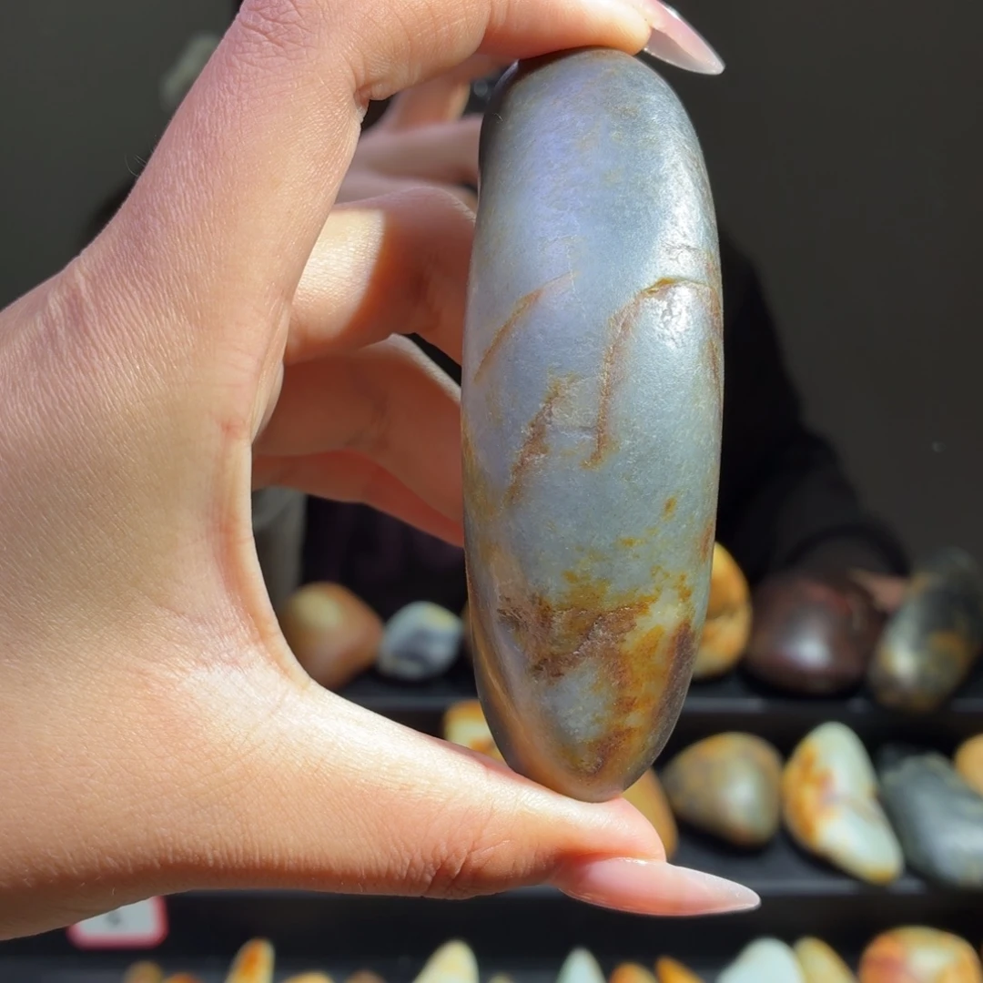 和田玉未镶嵌把件204.8