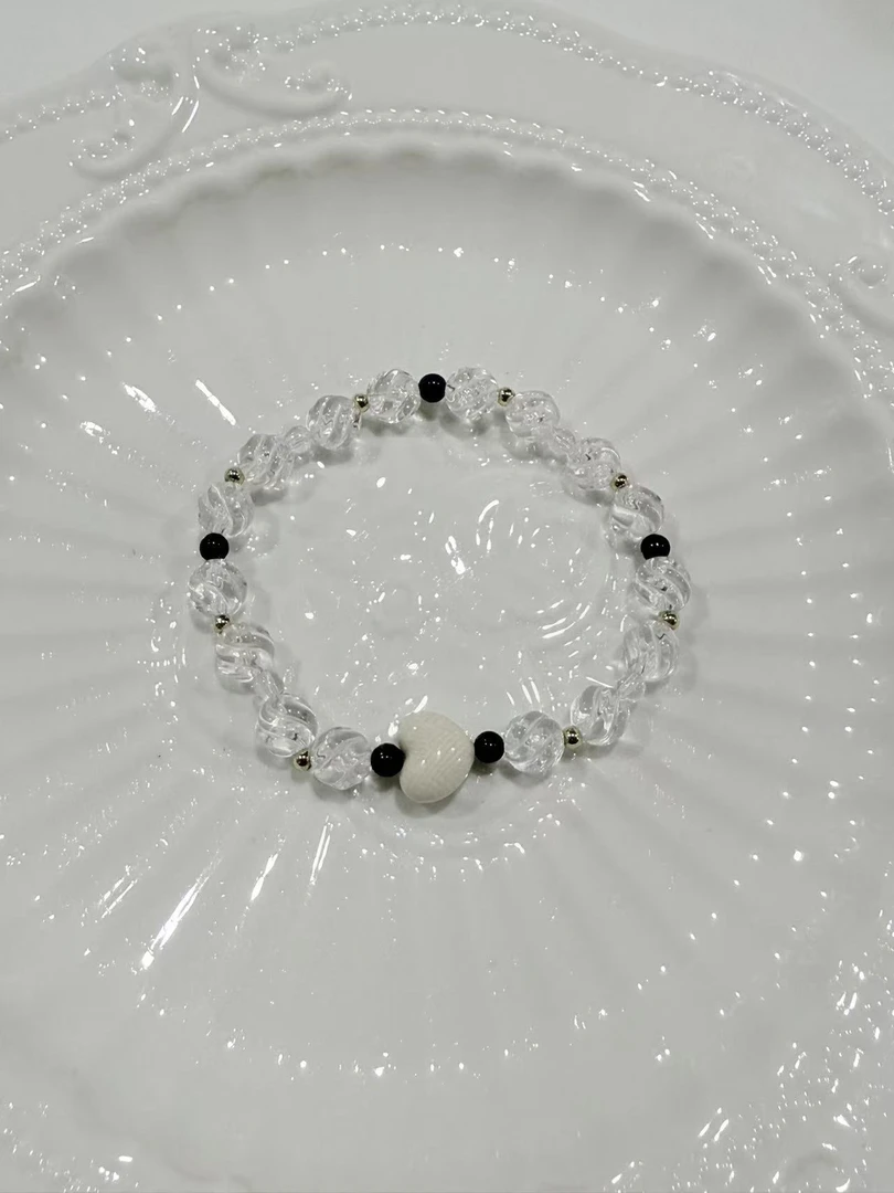 【暹罗珠宝】天然螺旋SS白水晶猛犸爱心手链 517001