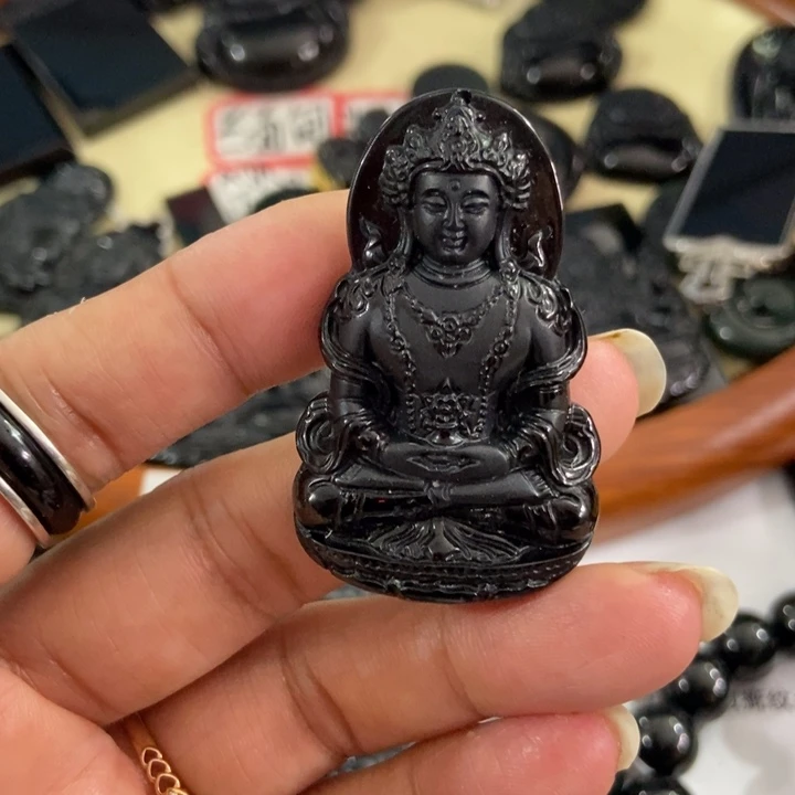 翡翠颈饰未镶嵌墨翠度母