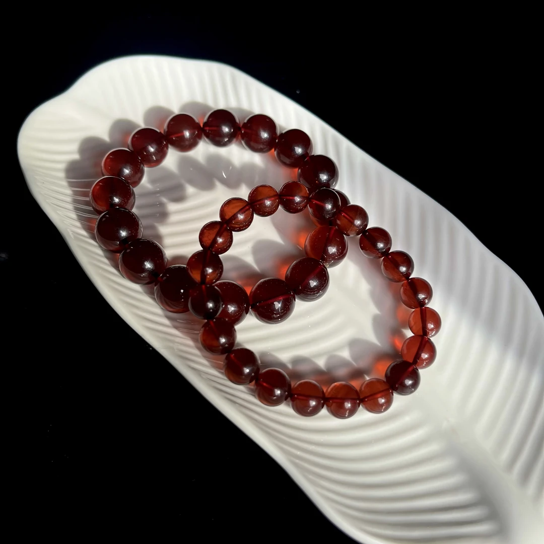 藏藏版血珀手串C5003多样性发其一