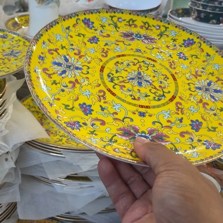 瓷片珐琅彩十寸大盘一个哇塞