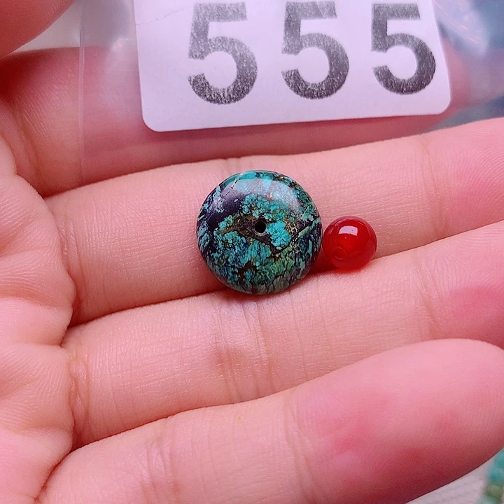 南红玛瑙未镶嵌珠宝奇石