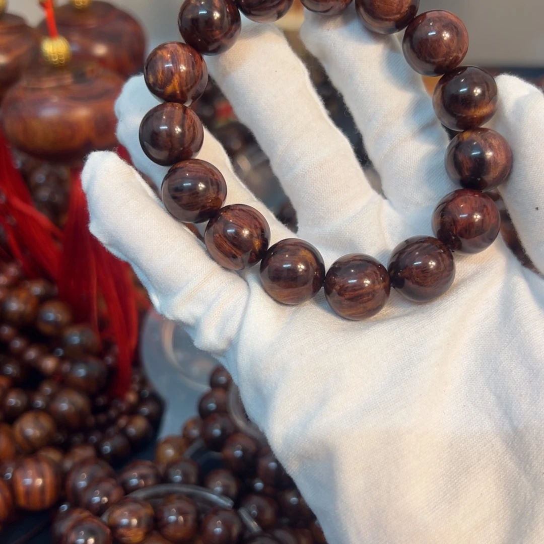 J***.木质类海南黄花梨高货1.5