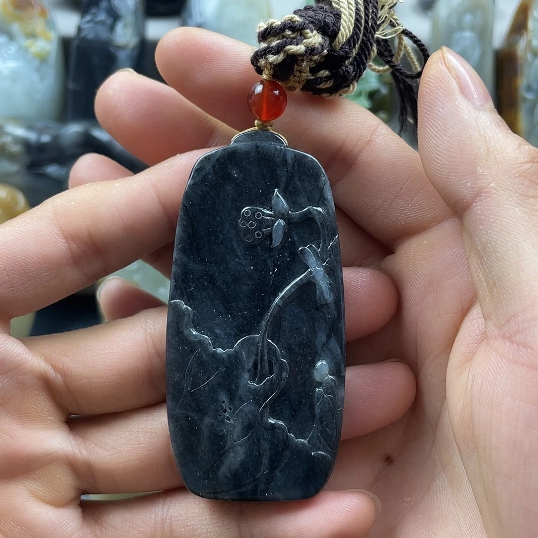 和田玉未镶嵌颈饰春***许