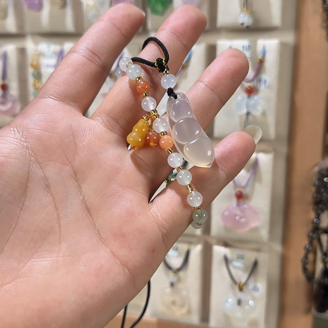 玛瑙/玉髓吊坠(赠链)未镶嵌小*