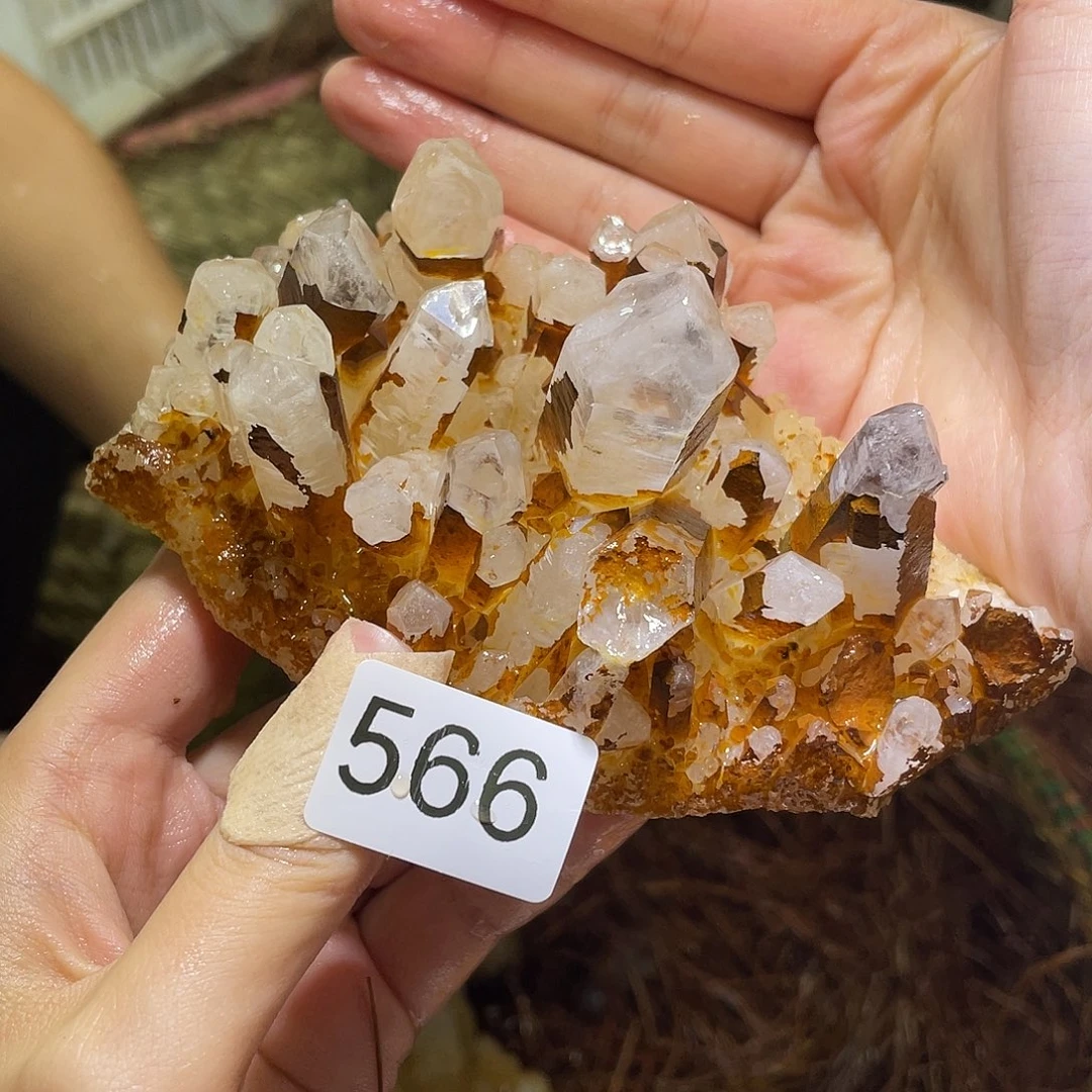 珠宝半成品水晶未镶嵌