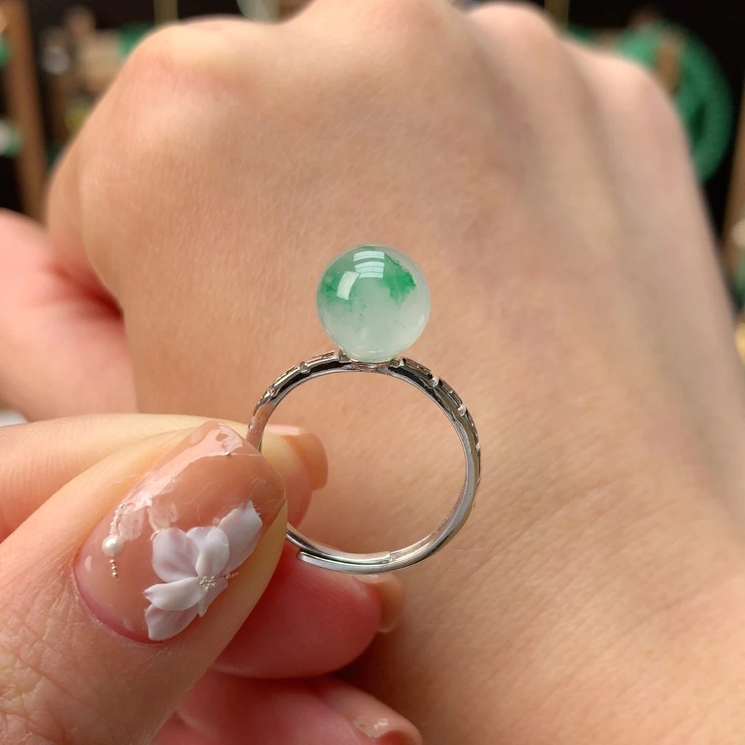 石英质玉（非洲翠）银S925镀金镶嵌冰飘花精品戒指