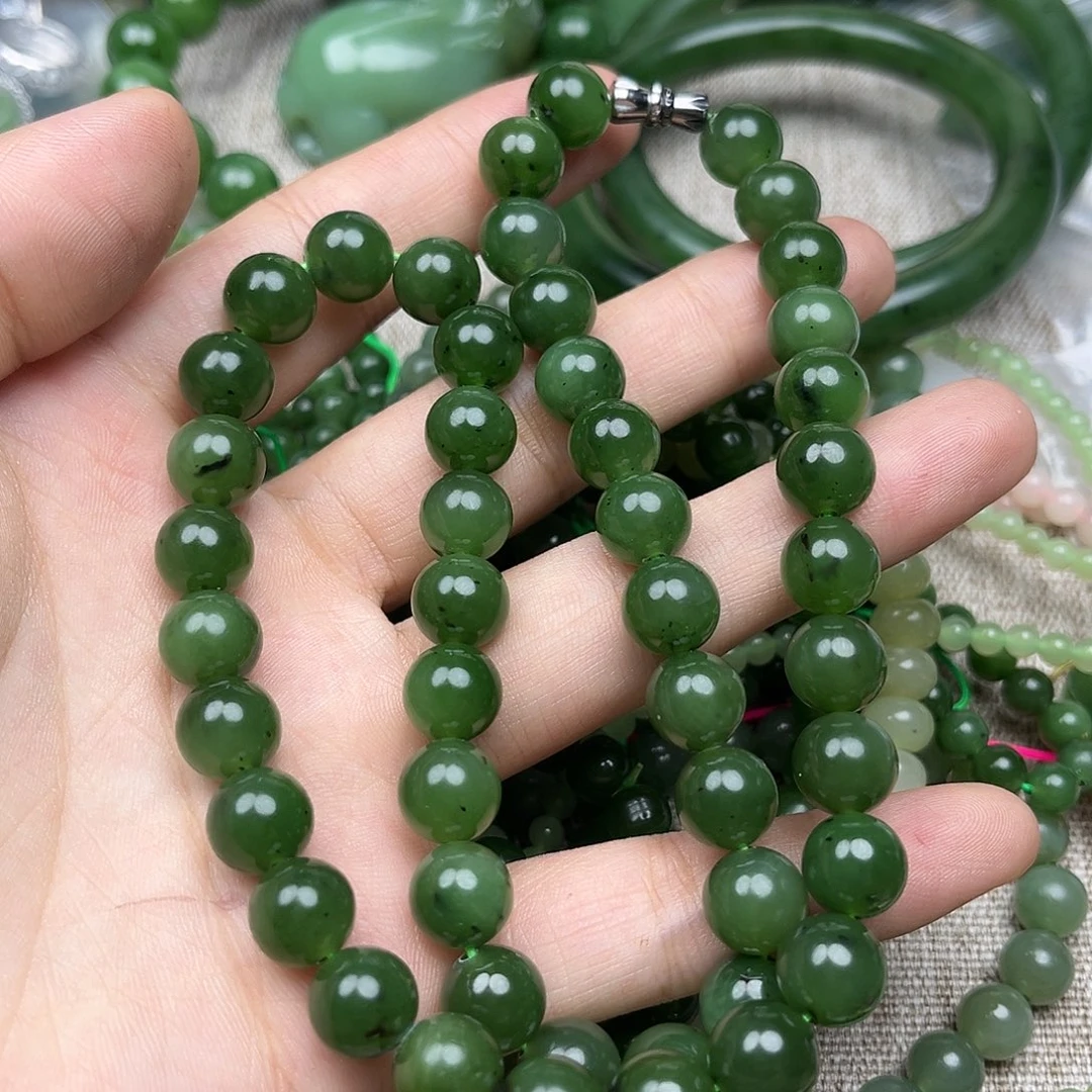 和田玉（碧玉）未镶嵌颈饰