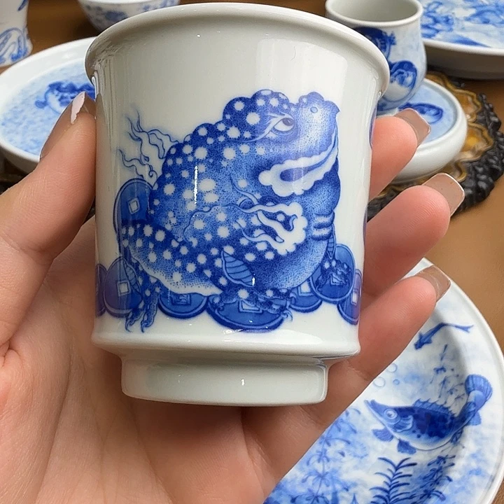 小***笃盉木。 金蝉杯。