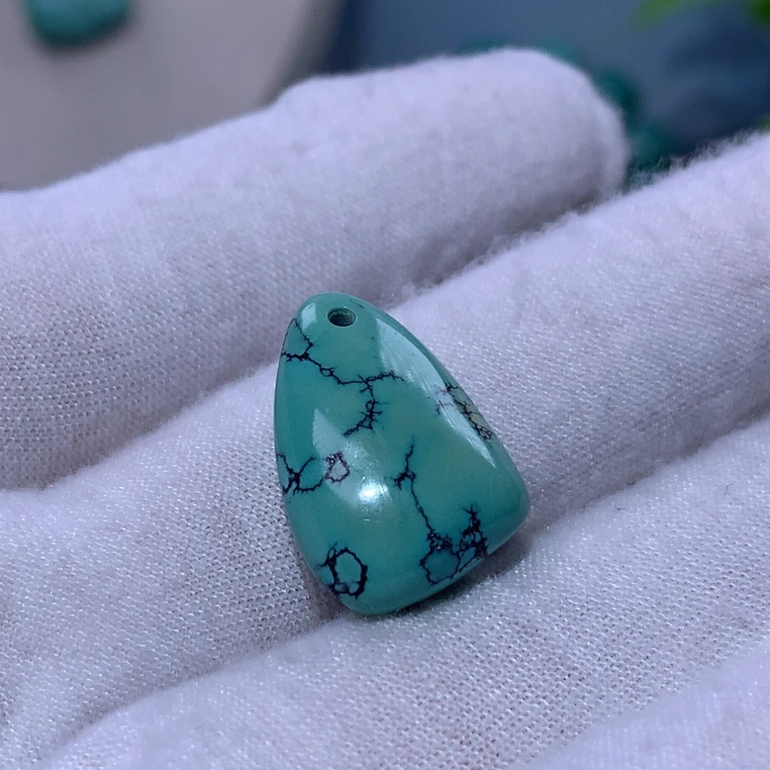 绿松石未镶嵌珠宝奇石713