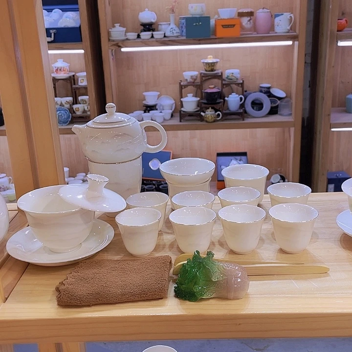 水墨千里羊脂玉套装