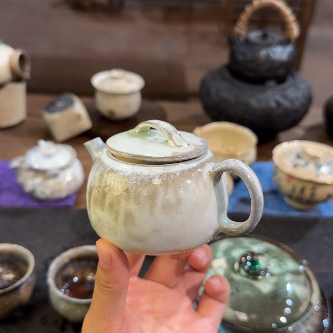 景德镇手作器皿了