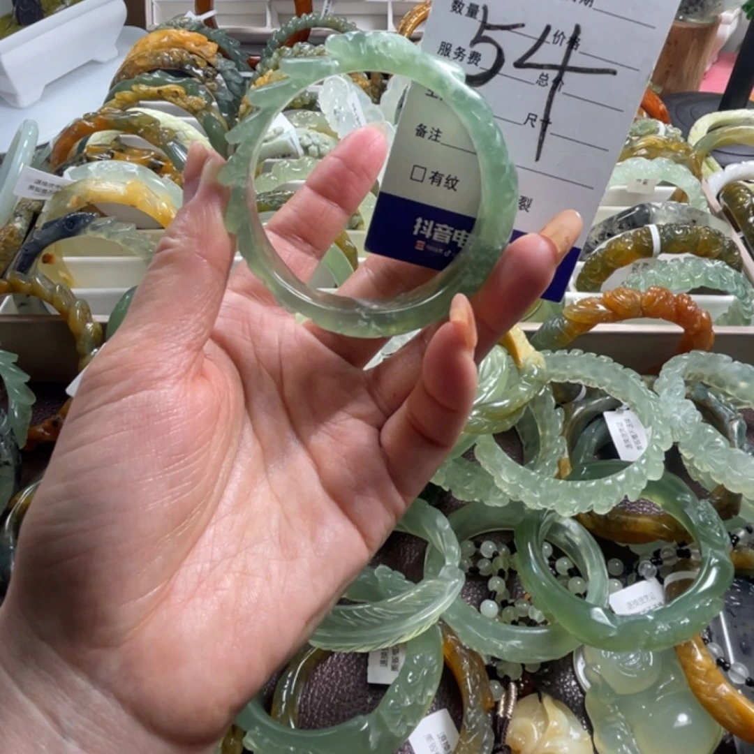 未镶嵌蛇纹石玉手镯