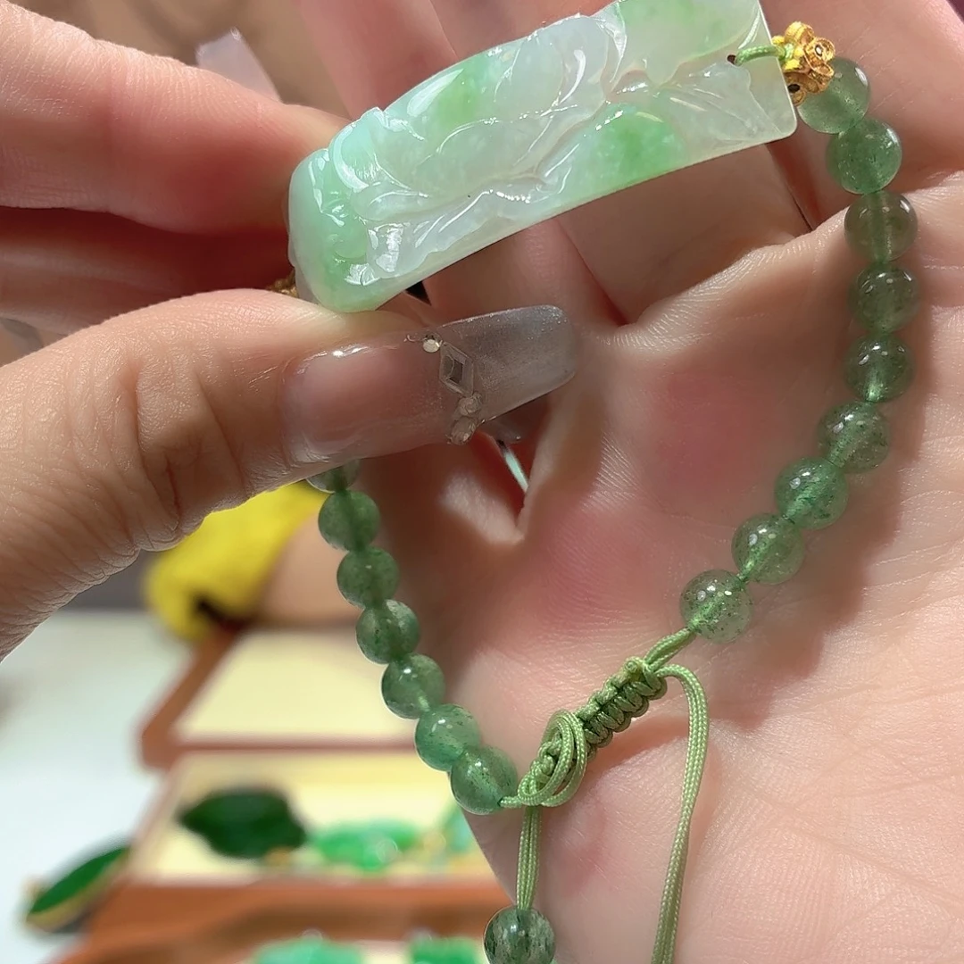 翡翠未镶嵌手链翡翠