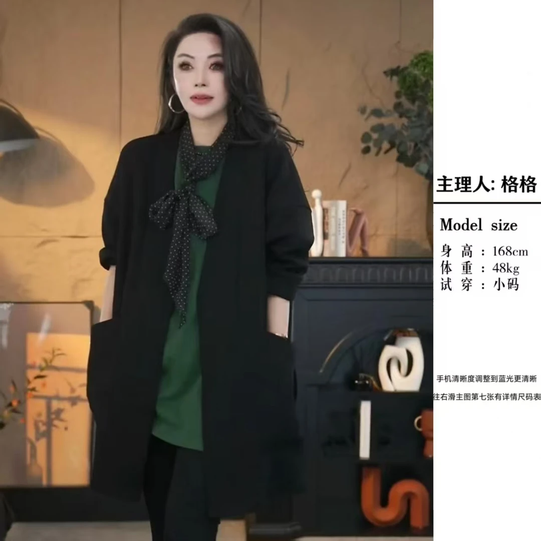 【格小姐】1507-12秋上新韩版时尚宽松侧开叉磁扣大版小众外套女