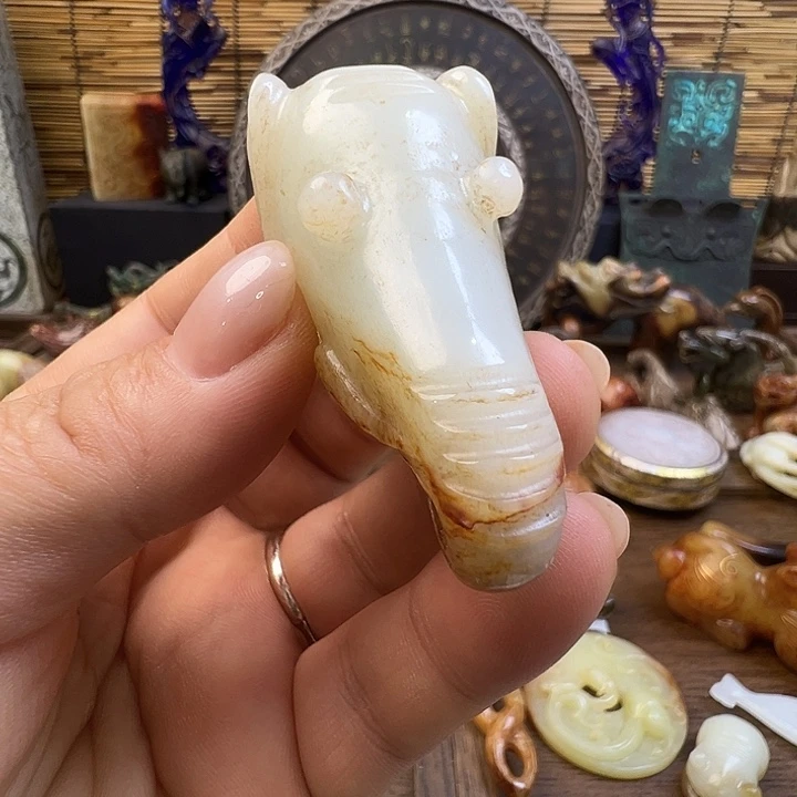 未镶嵌和田玉（糖玉）挂件