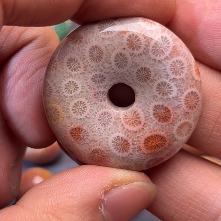 玛瑙/玉髓未镶嵌平安扣硅化玉