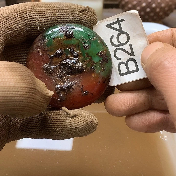 未镶嵌和田玉挂件a*汉