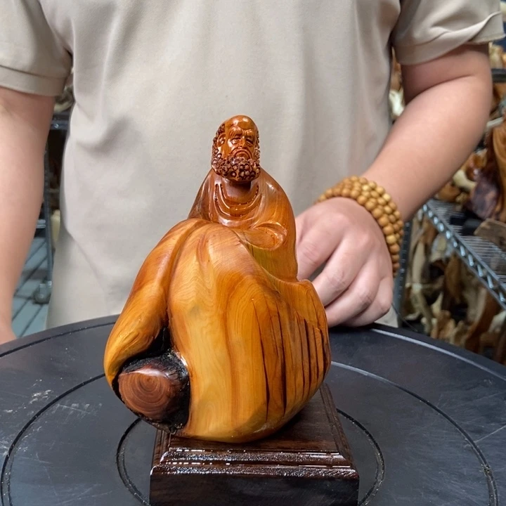 柏木（崖柏）随型摆件