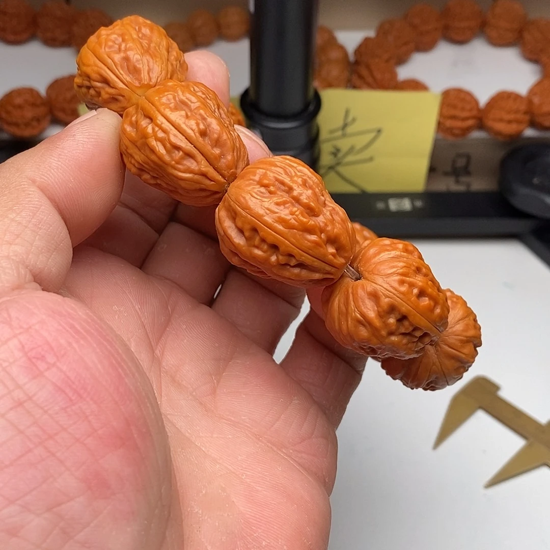 木质类文玩核桃2.4金蝉