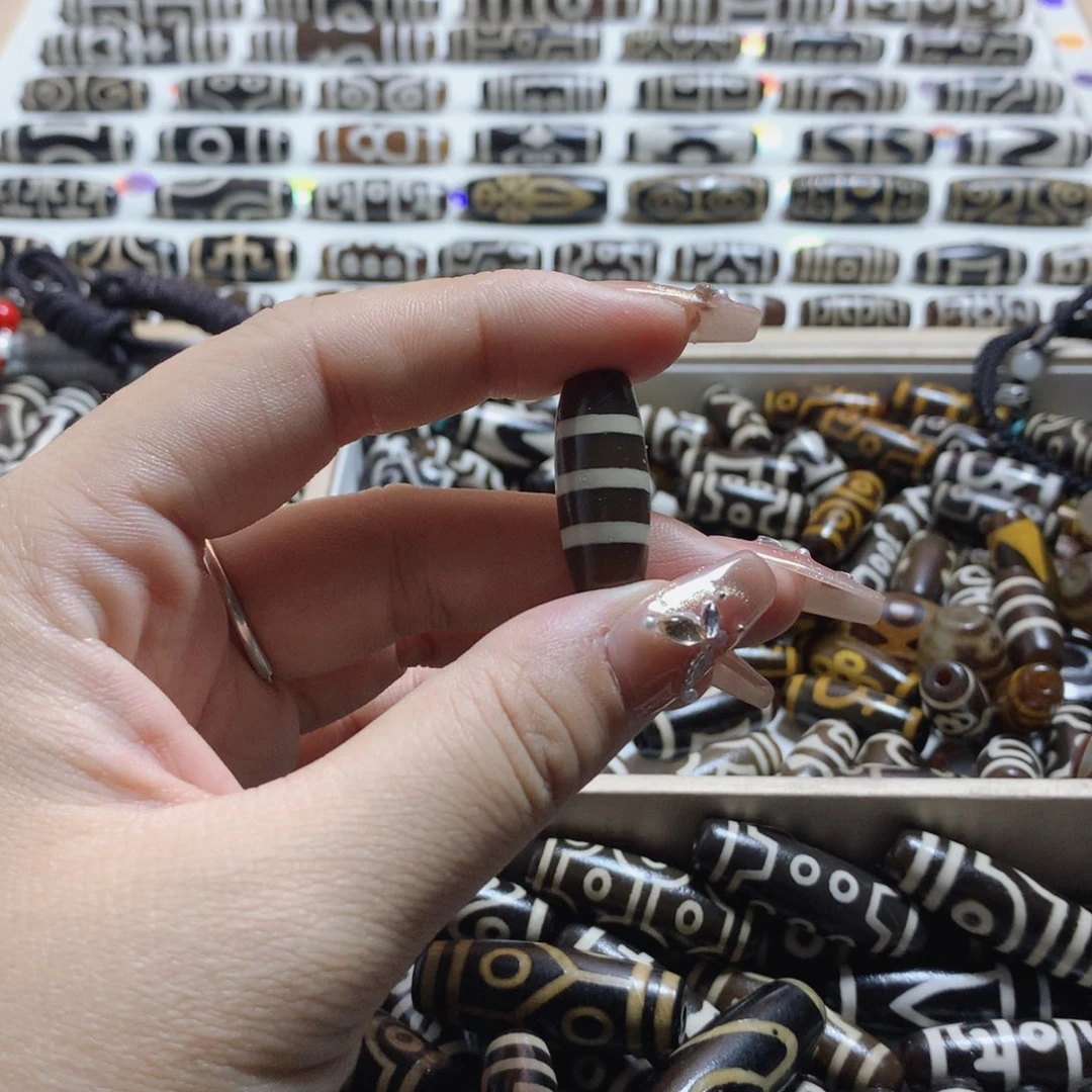 未镶嵌颈饰玛瑙/玉髓