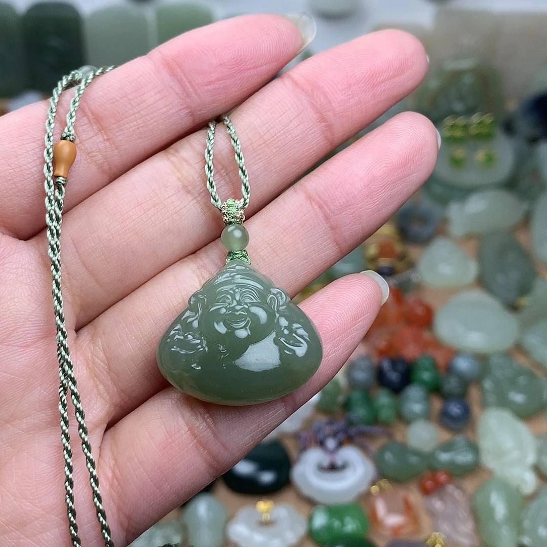 和田玉吊坠未镶嵌