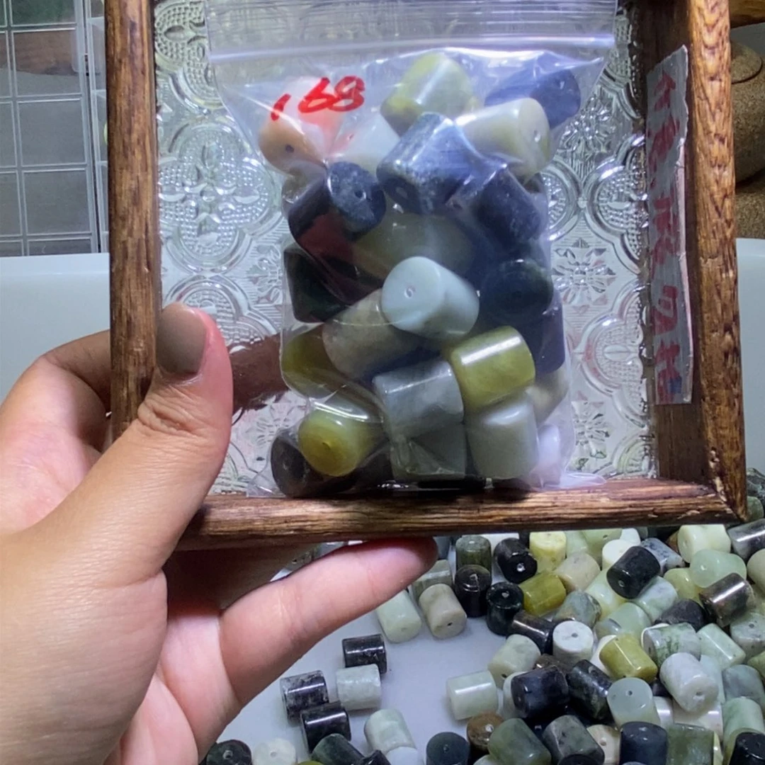 合金蛇纹石玉颈饰168