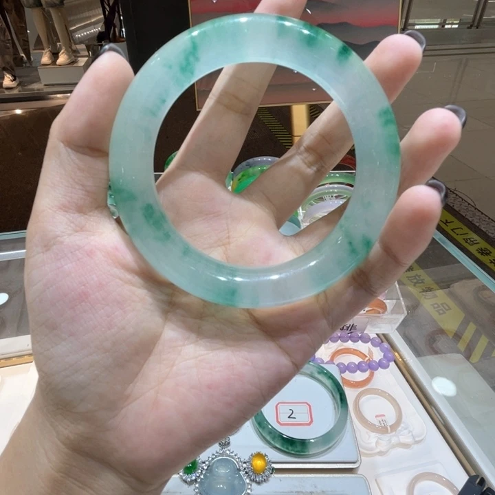 翡翠手镯未镶嵌红*瑰翡翠手镯