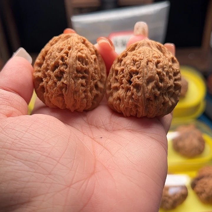 吊坠文玩核桃南疆石 全品