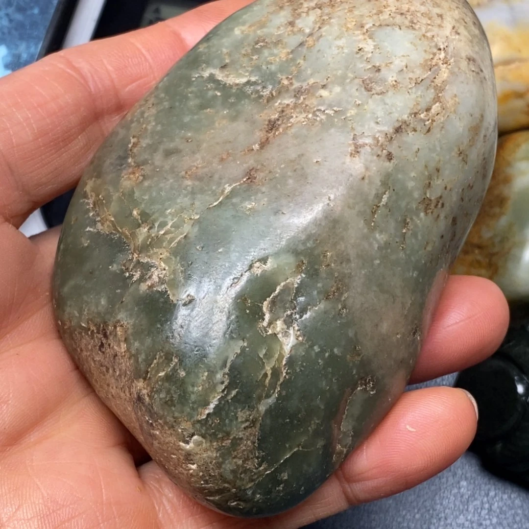和田玉（糖玉）未镶嵌挂件
