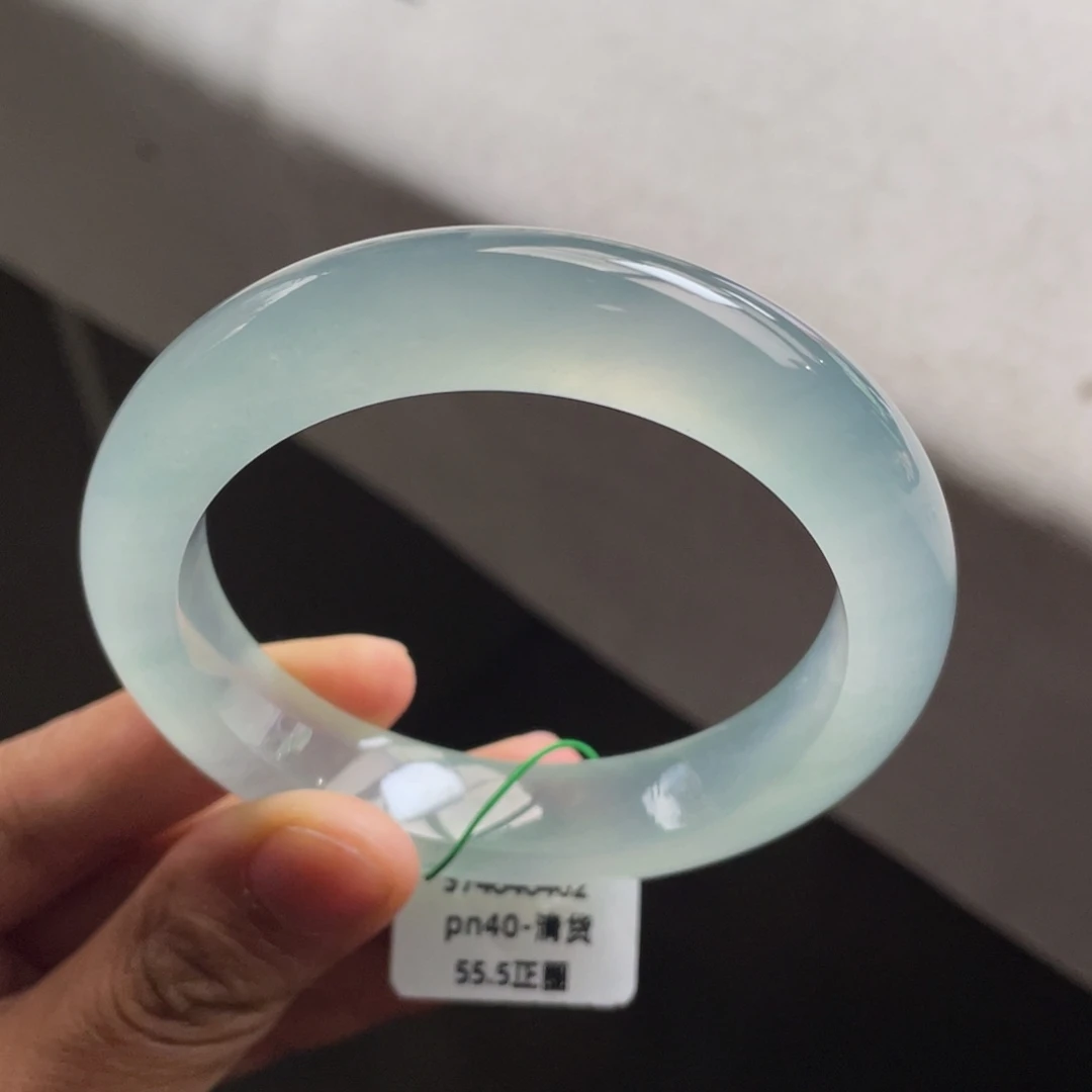 翡翠未镶嵌手镯冰胶起光天空蓝手镯【强推】
