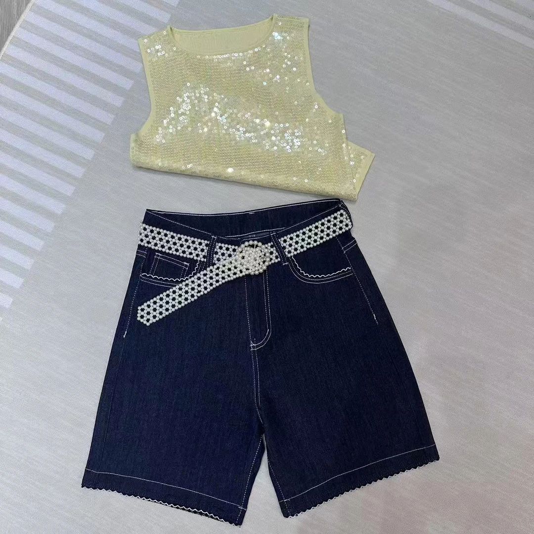 A莱赛尔天丝夏季薄款大码显瘦高腰A字版型短裤女