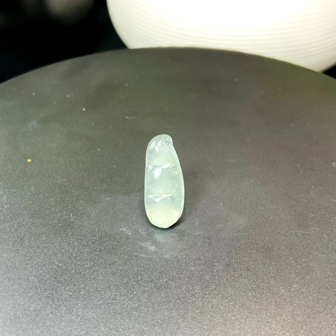 RX13天然缅甸A货翡翠冰绿豆子/034504/北京中保拍卖