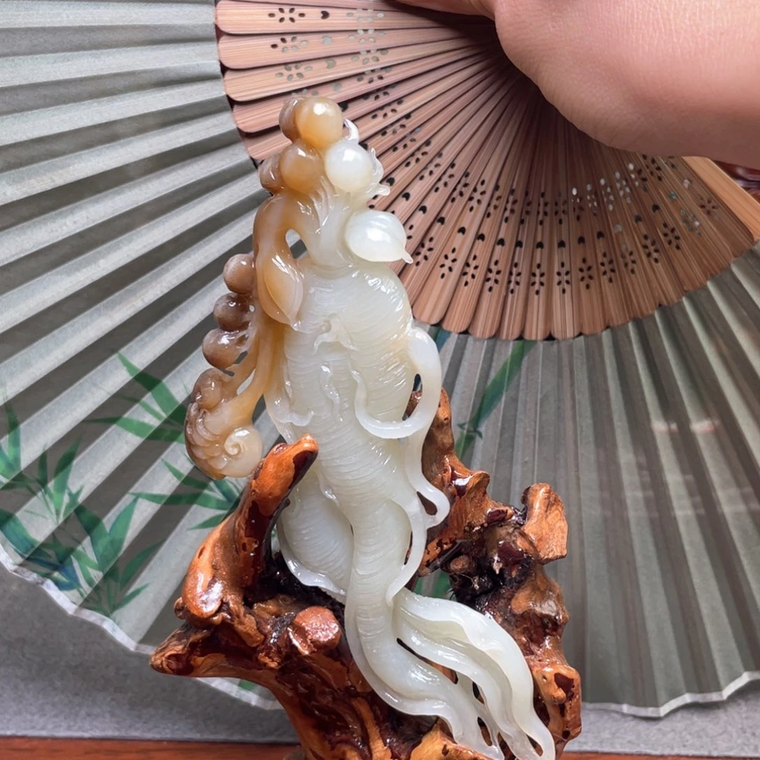 未镶嵌和田玉摆件