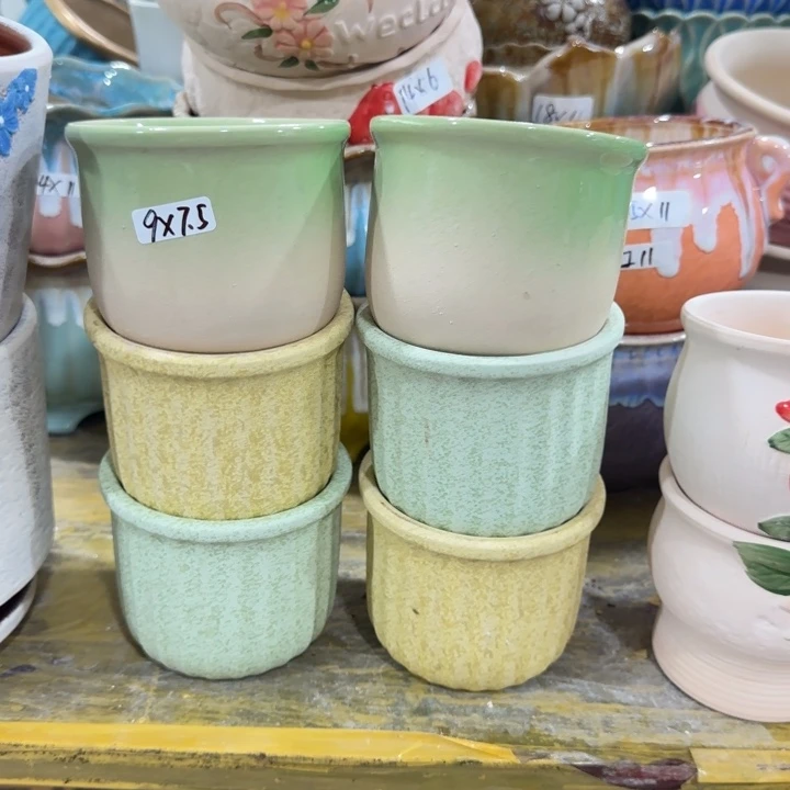 凑9块包邮，有孔，陶瓷花盆