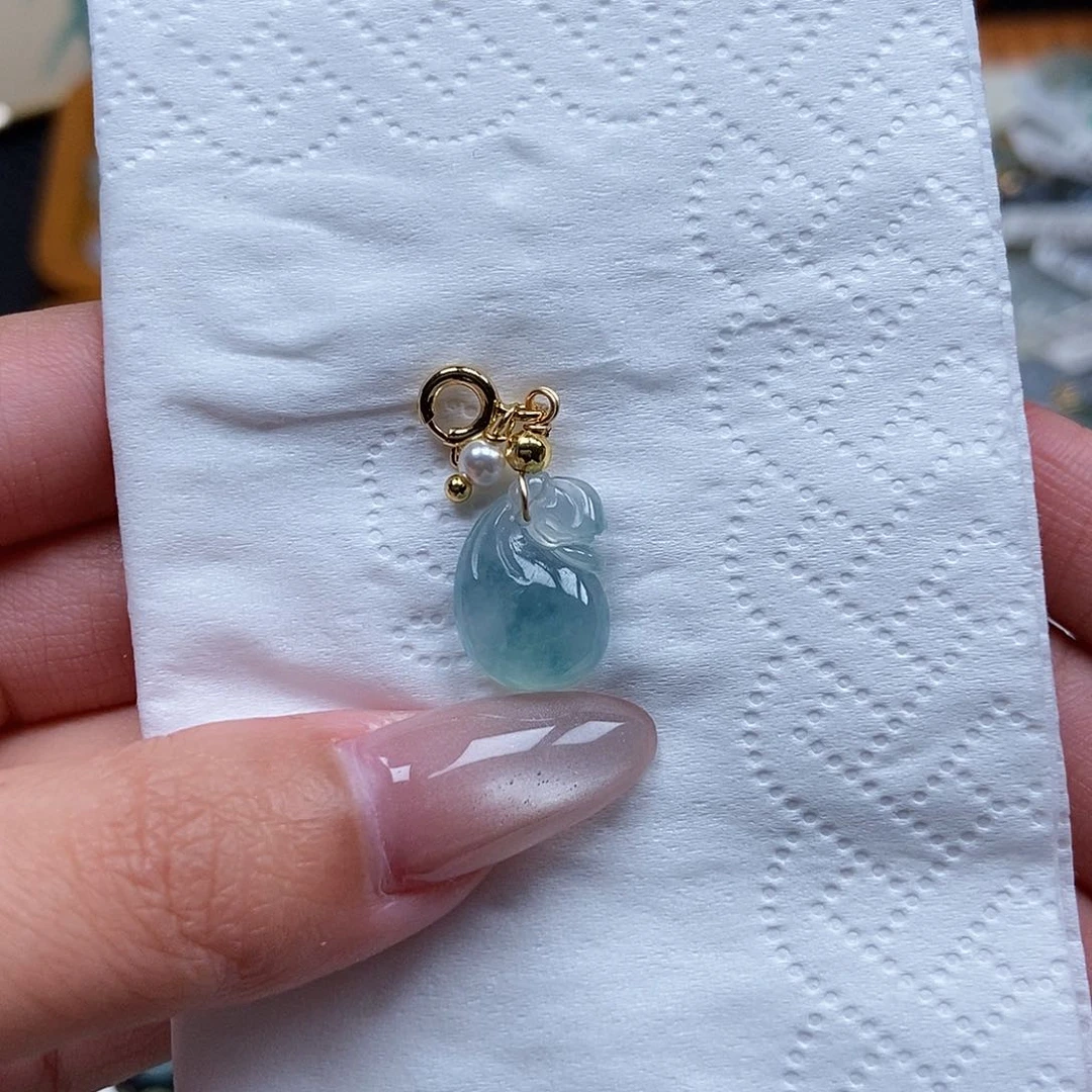 未镶嵌挂件翡翠闪