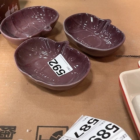 微瑕，不明火，口径12，高度3拖釉针孔，592