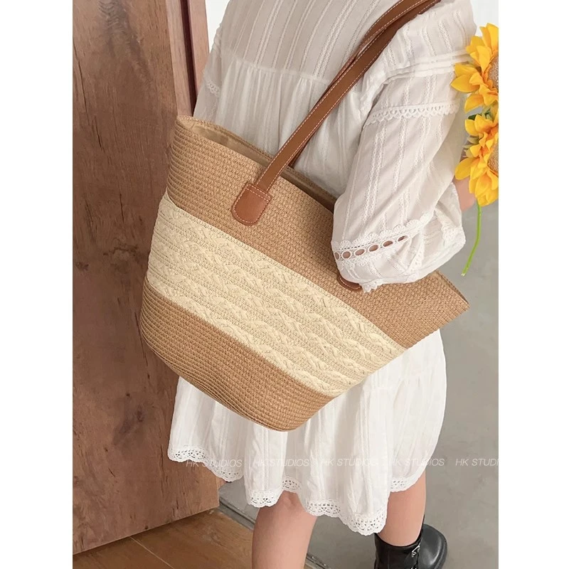 草编大包包女2025新款潮时尚大容量单肩水桶包休闲百搭海边沙滩包