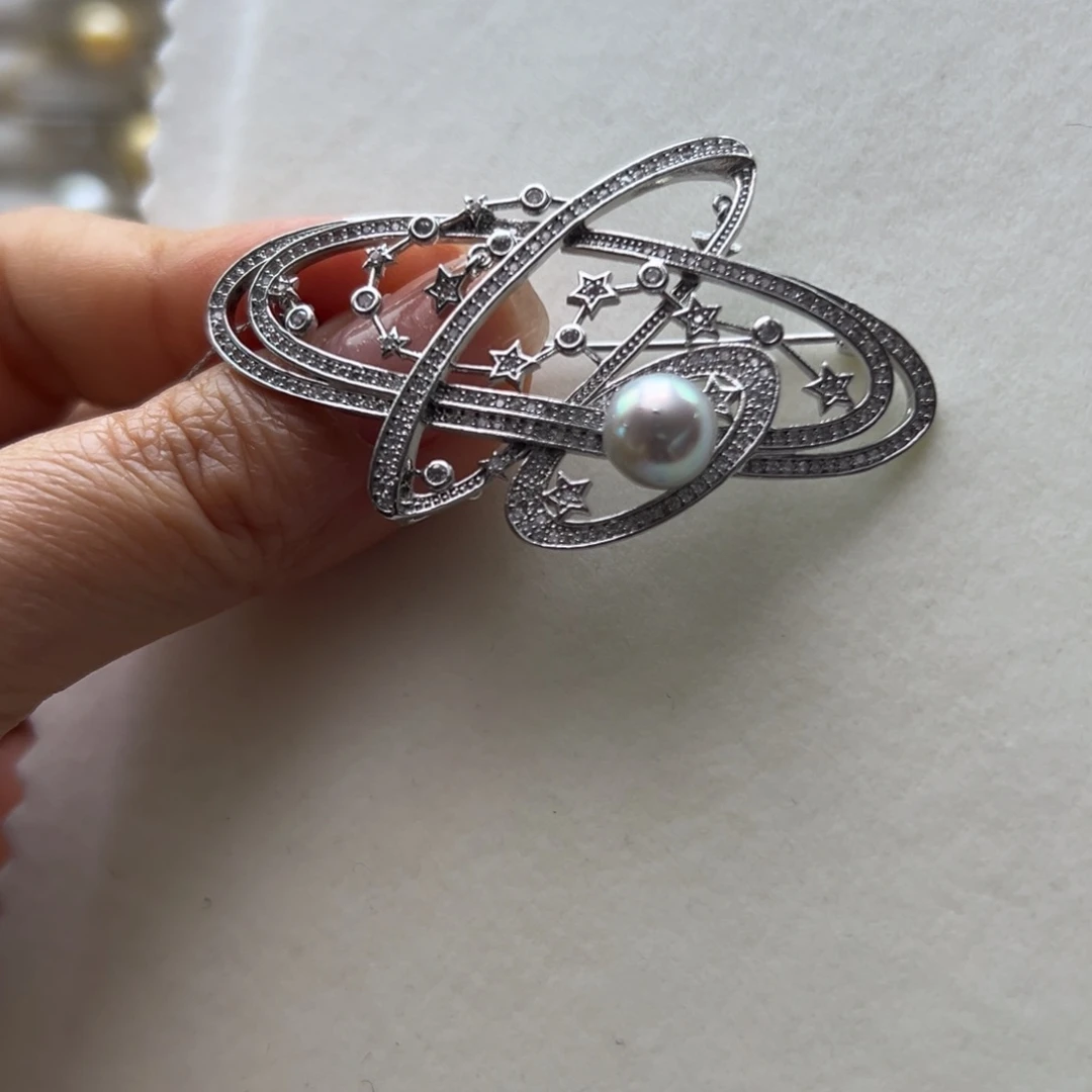 合金胸饰海水珍珠8.2mm真多麻星球胸针