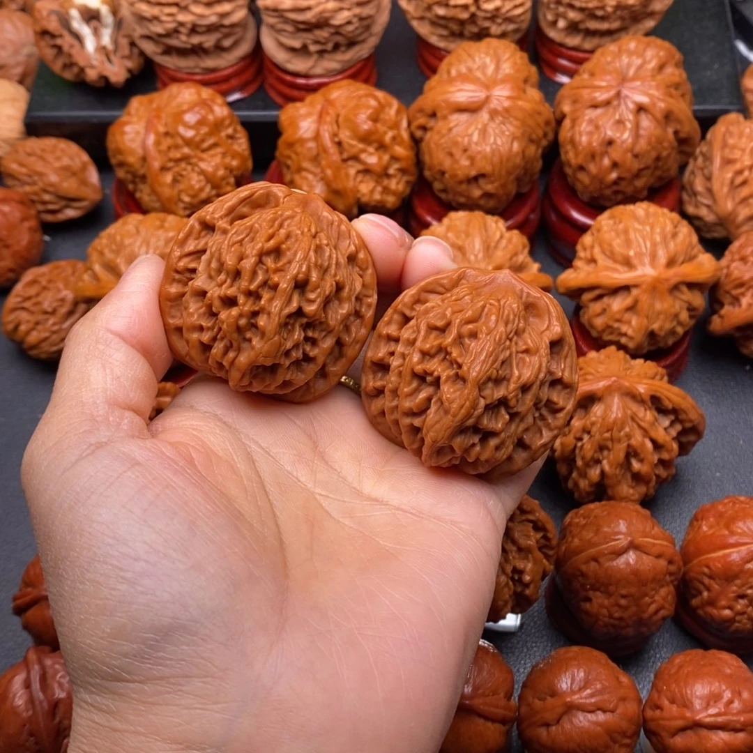 文玩核桃把件42虎头