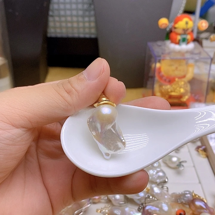 淡水珍珠未镶嵌颈饰675