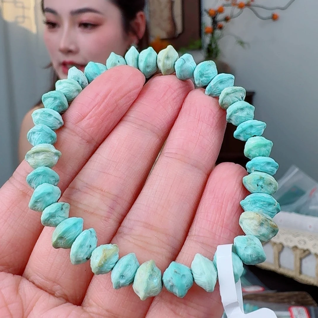 未镶嵌绿松石珠宝奇石