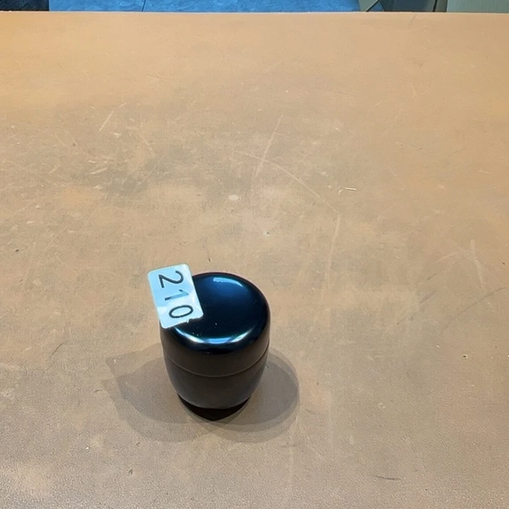 摆件阿达西日瓷摆件210