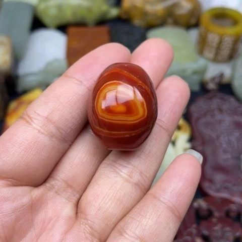 蛇纹石玉未镶嵌颈饰10