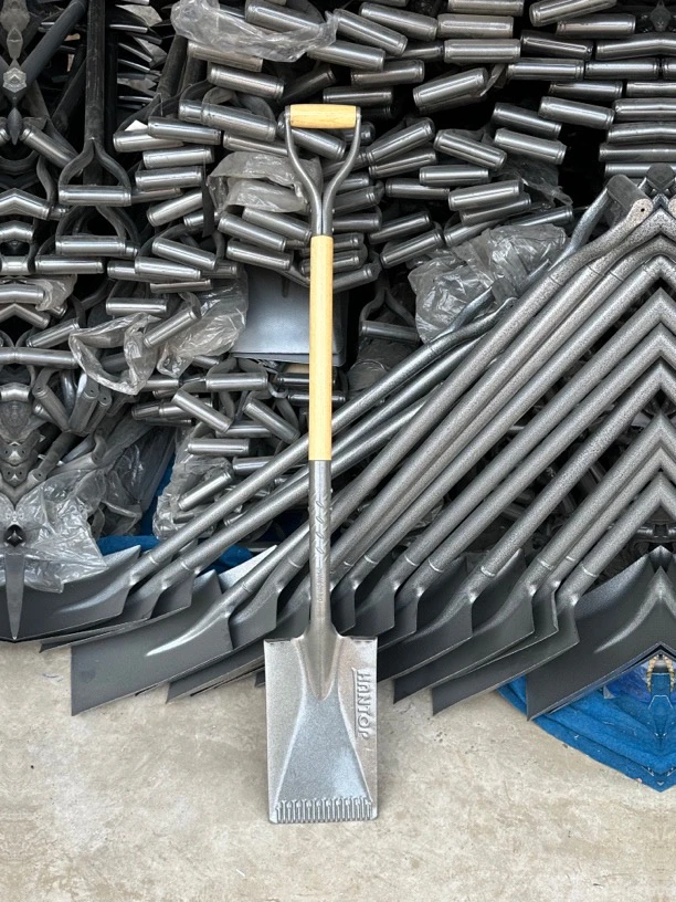 加厚铁锹尖头铲农用工具户外挖土种菜种花园艺铲子