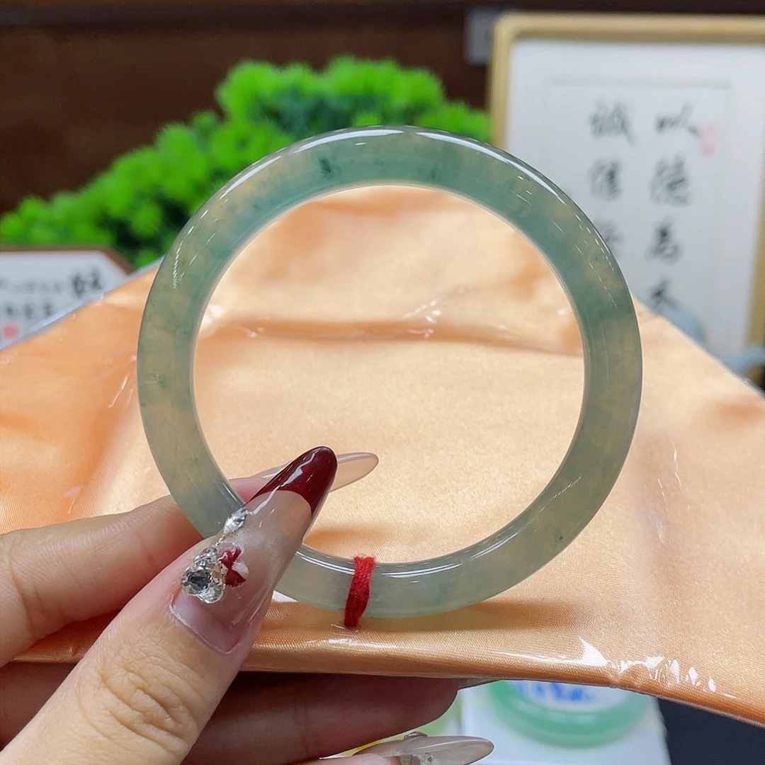 翡翠手镯未镶嵌40 号链接