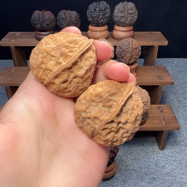文玩核桃吊坠z寿心桃42mm