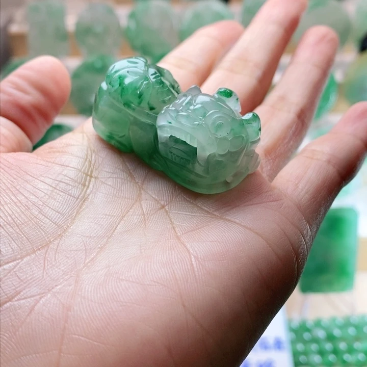 未镶嵌石英质玉珠宝奇石哄*龏非洲翠